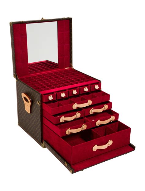 louis vuitton jewelry trunk